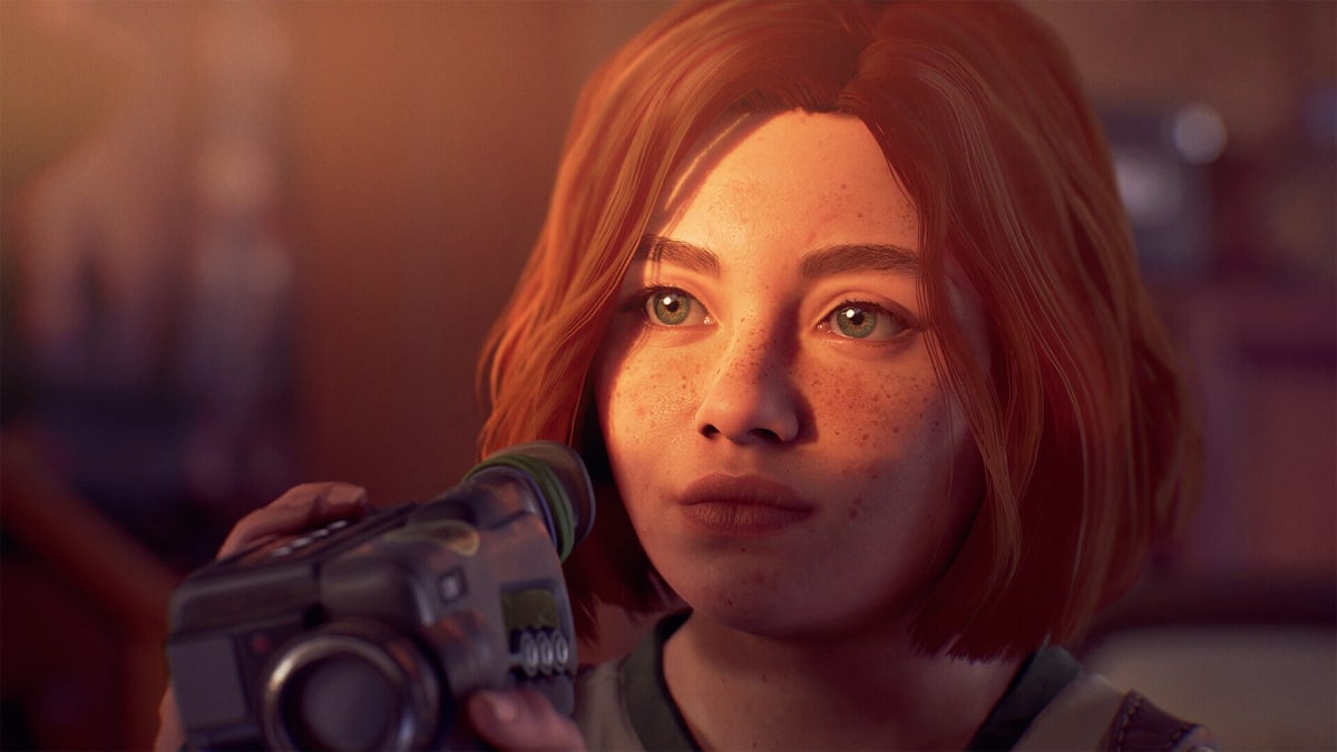 A character holding a camcorder in Lost Records: Bloom & Rage